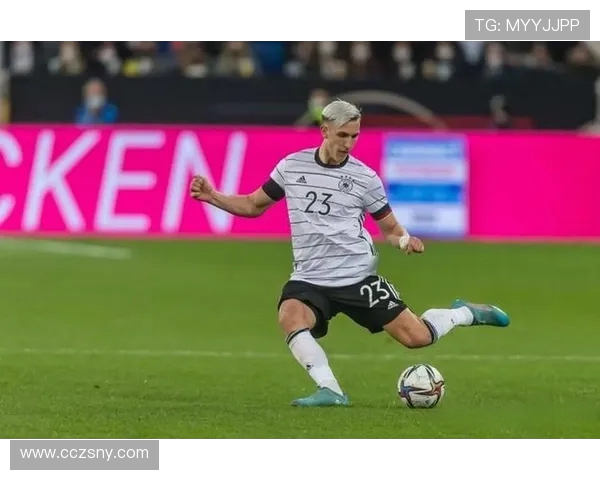 施洛特贝克谈球队失利：尽管没有威胁也不应以1-4惨败收场